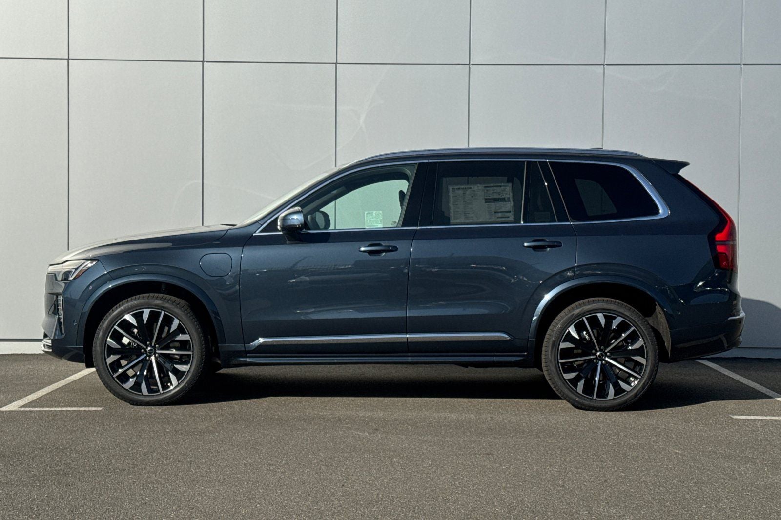 2026 Volvo XC90 Plug-In Hybrid T8 Ultra 7 Passenger