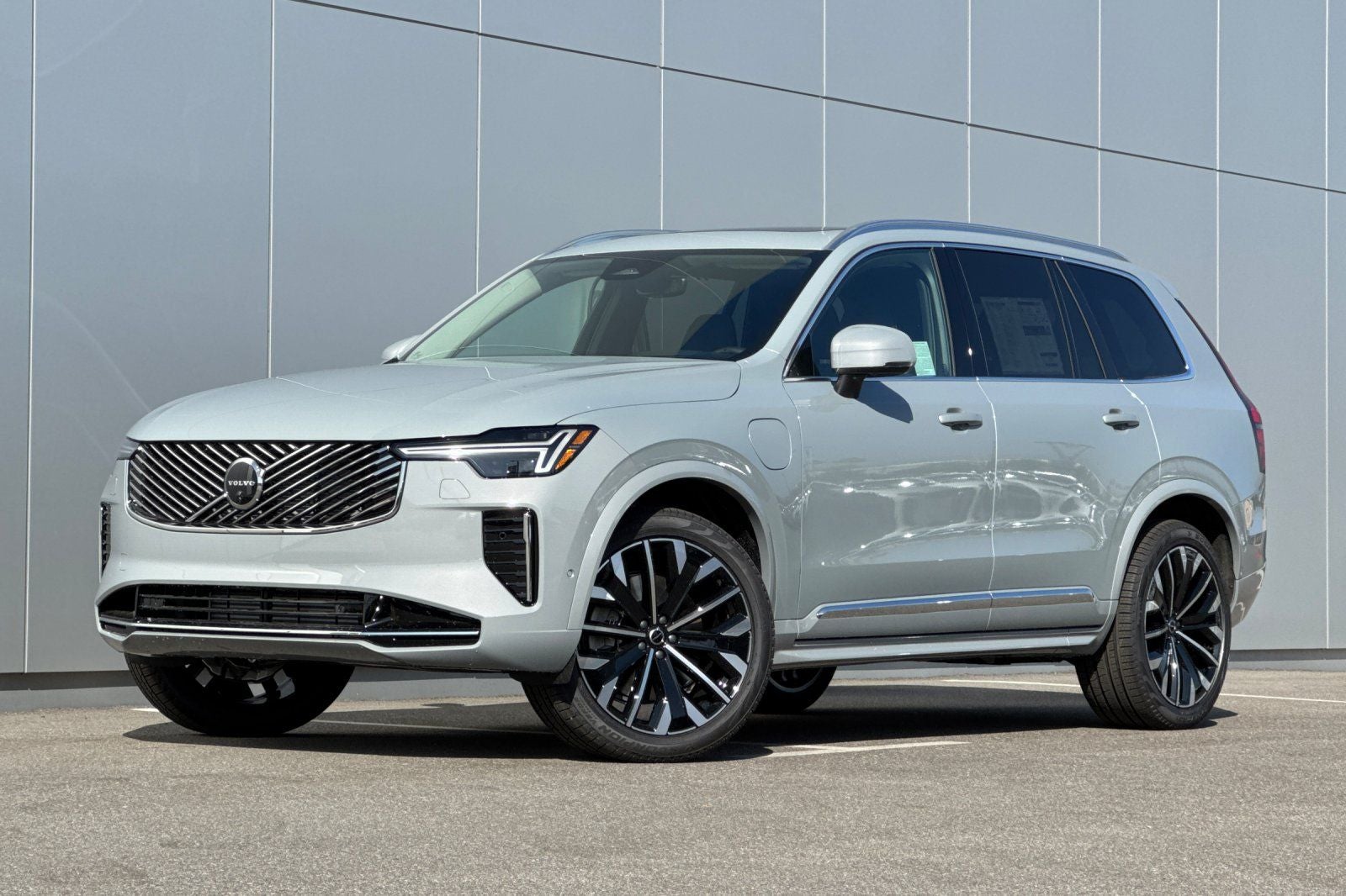 2026 Volvo XC90 Plug-In Hybrid T8 Ultra 7 Passenger