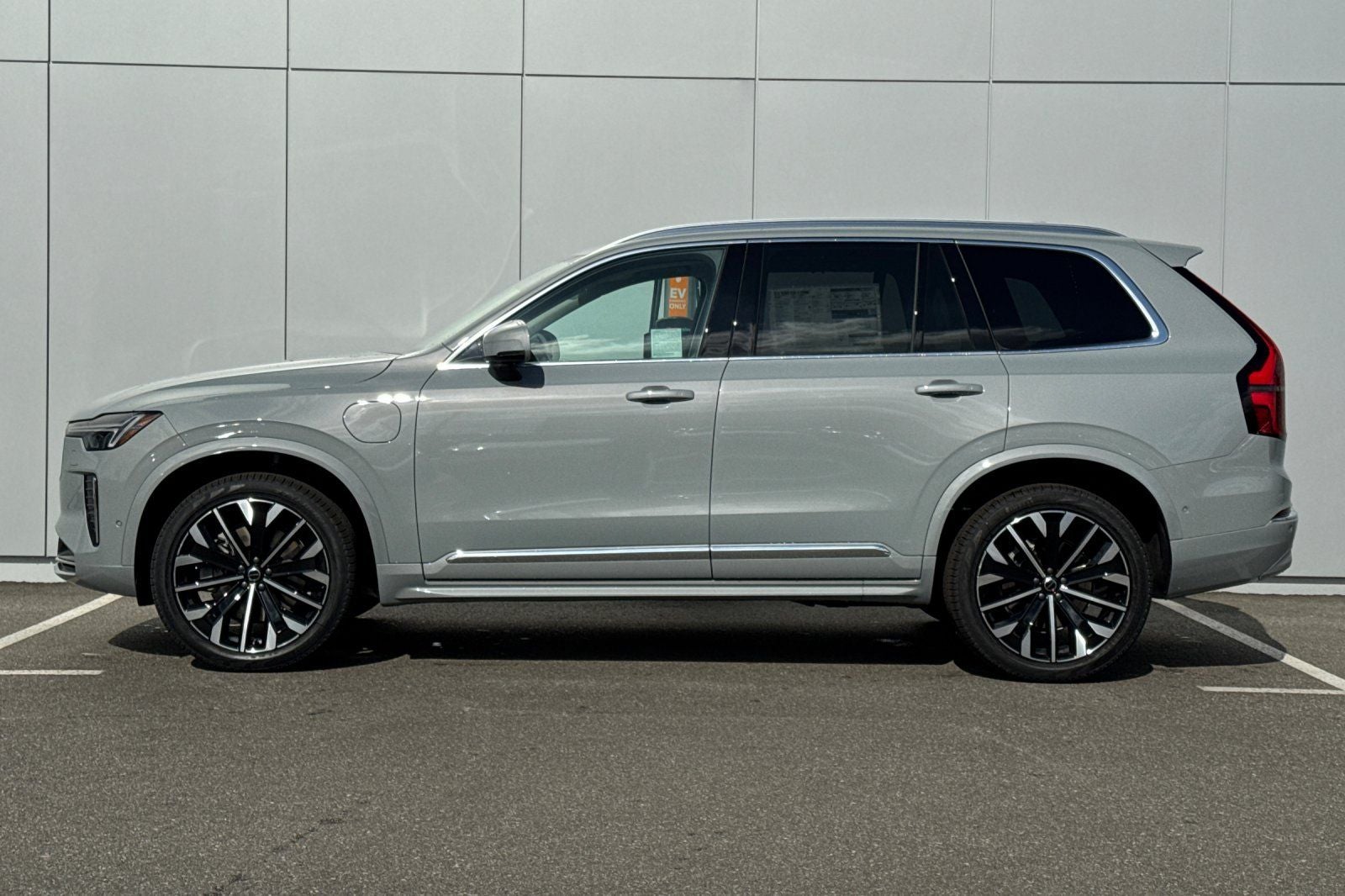 2026 Volvo XC90 Plug-In Hybrid T8 Ultra 7 Passenger