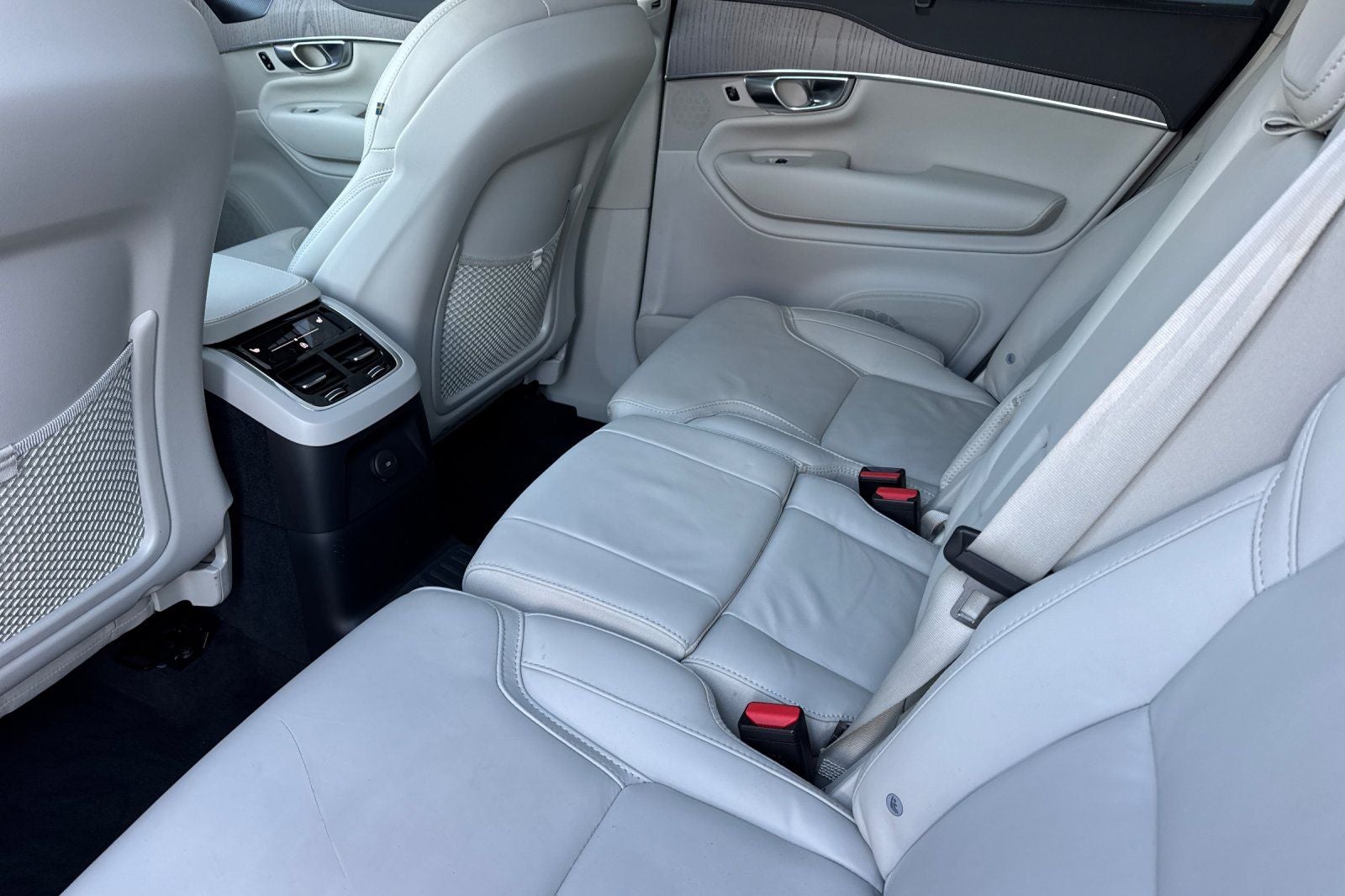 2025 Volvo XC90 Plug-In Hybrid T8 Ultra 7 Passenger