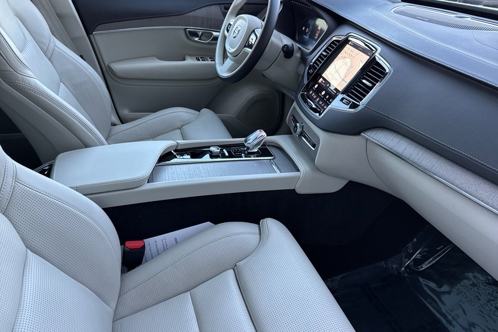 2025 Volvo XC90 Plug-In Hybrid T8 Ultra 7 Passenger