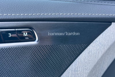 2025 Volvo XC90 Plug-In Hybrid T8 Ultra 7 Passenger