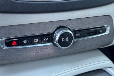 2025 Volvo XC90 Plug-In Hybrid T8 Ultra 7 Passenger
