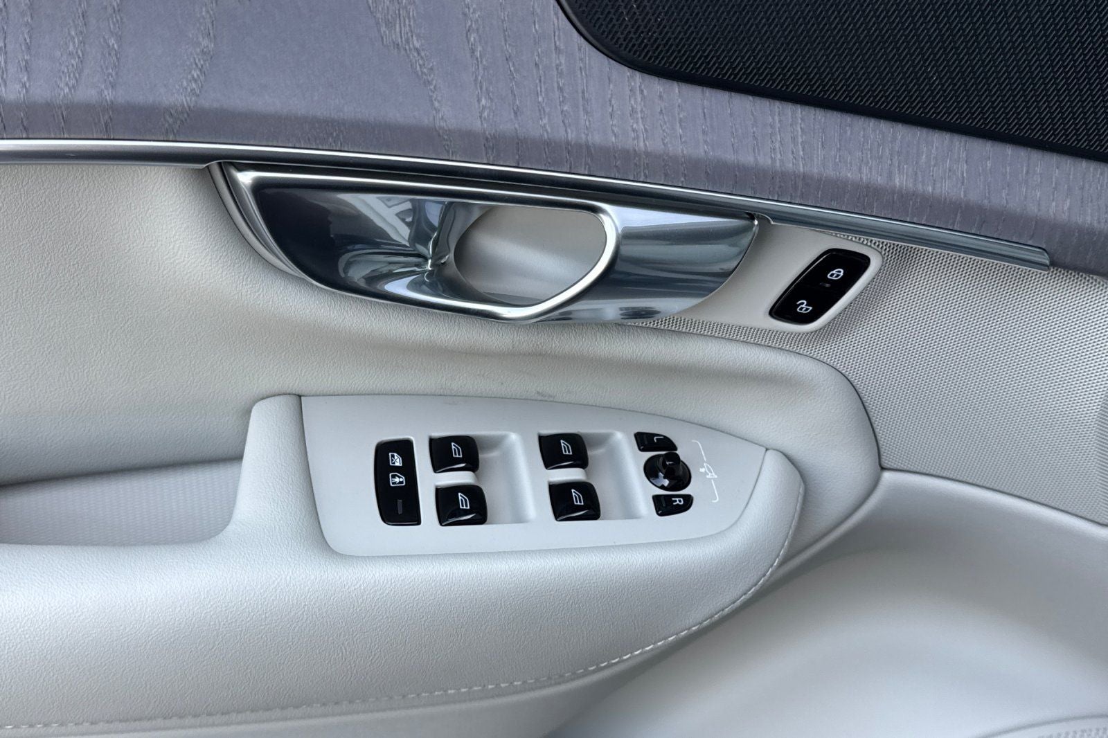 2026 Volvo XC90 Plug-In Hybrid T8 Ultra 7 Passenger