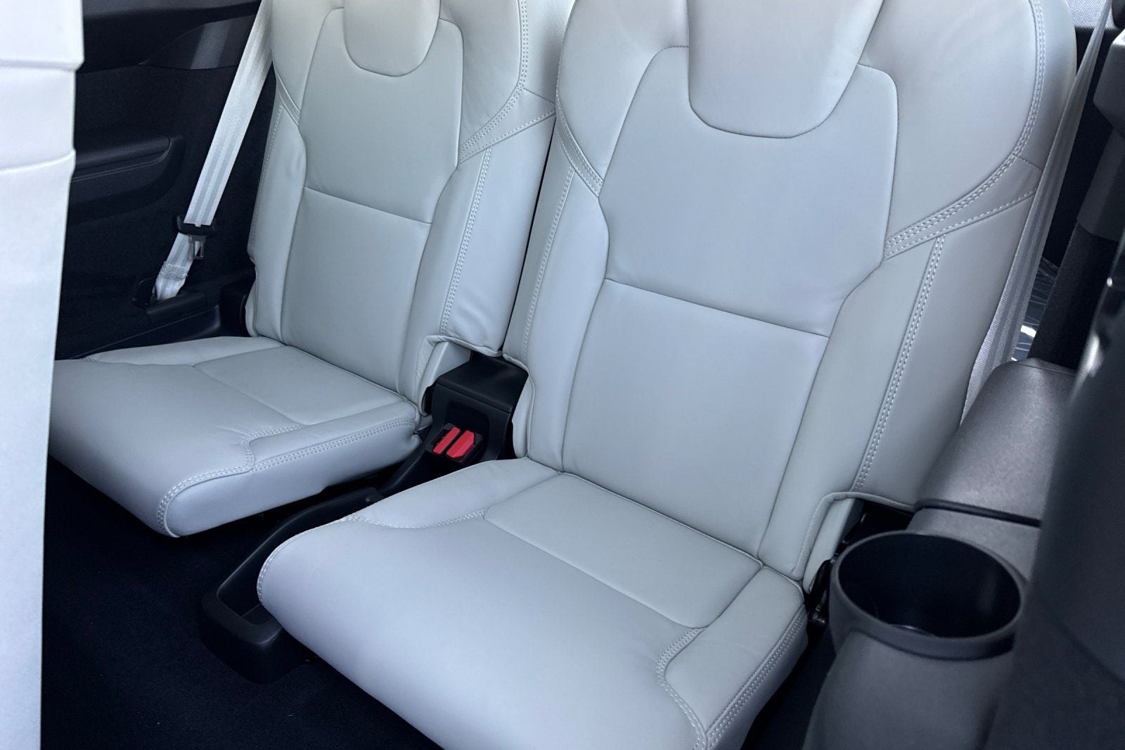 2026 Volvo XC90 Plug-In Hybrid T8 Ultra 7 Passenger