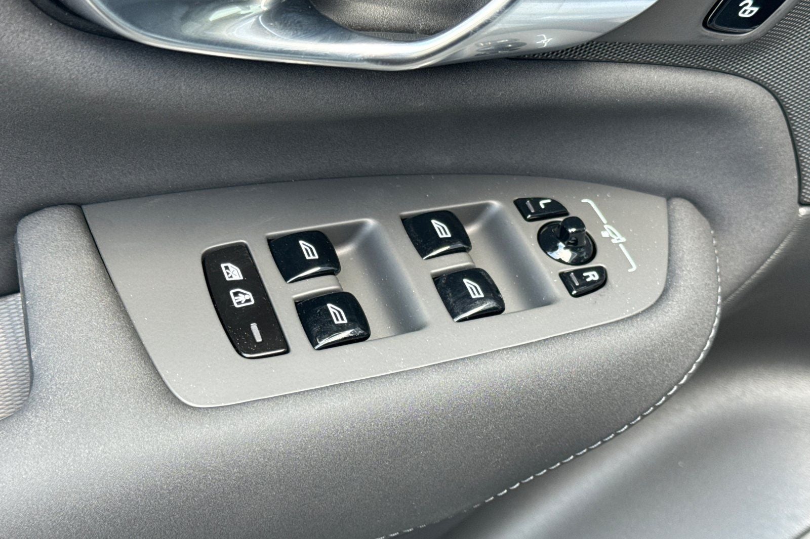 2026 Volvo XC90 Plug-In Hybrid T8 Ultra 7 Passenger