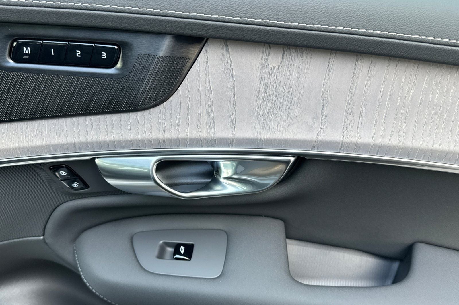 2026 Volvo XC90 Plug-In Hybrid T8 Ultra 7 Passenger