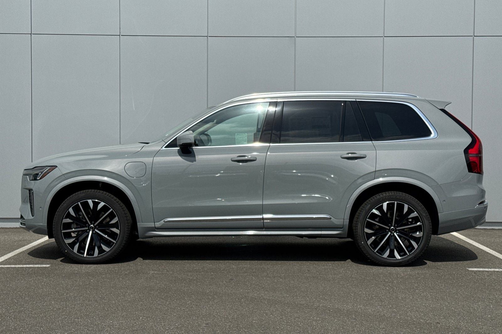 2026 Volvo XC90 Plug-In Hybrid T8 Ultra 7 Passenger