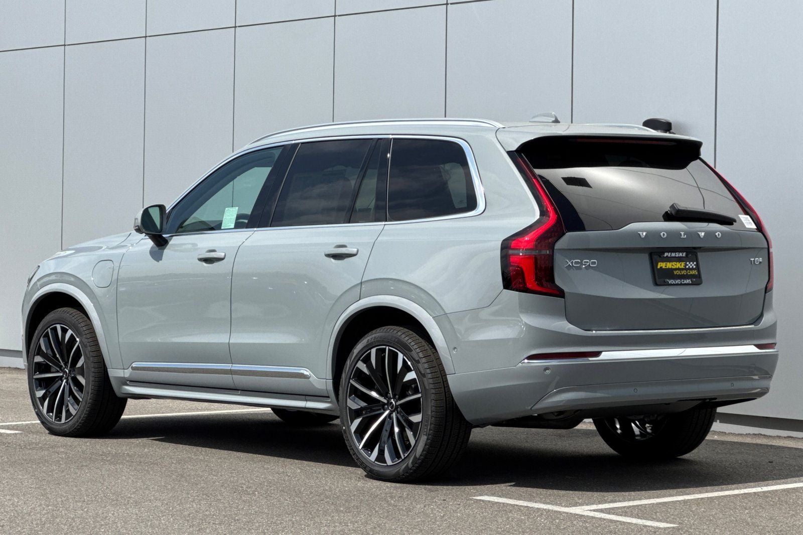 2026 Volvo XC90 Plug-In Hybrid T8 Ultra 7 Passenger