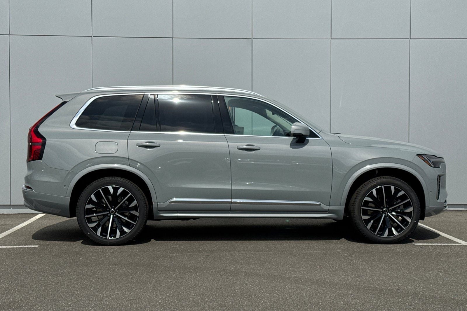 2026 Volvo XC90 Plug-In Hybrid T8 Ultra 7 Passenger