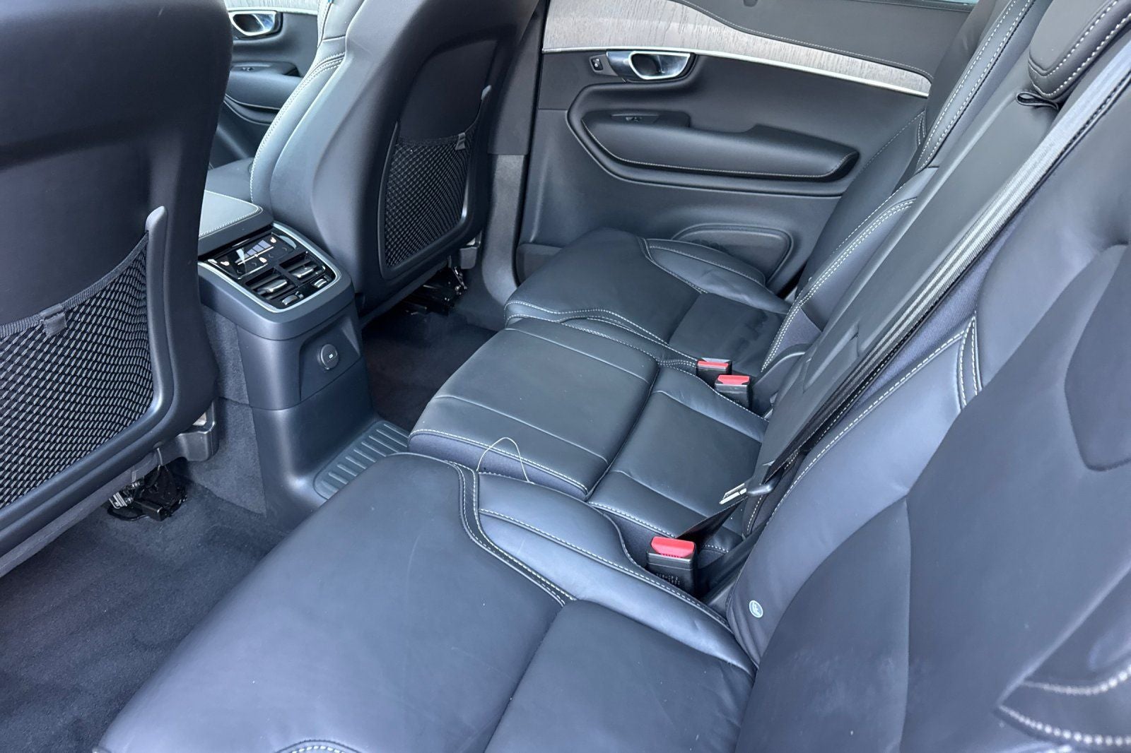 2025 Volvo XC90 Plug-In Hybrid T8 Ultra 7 Passenger