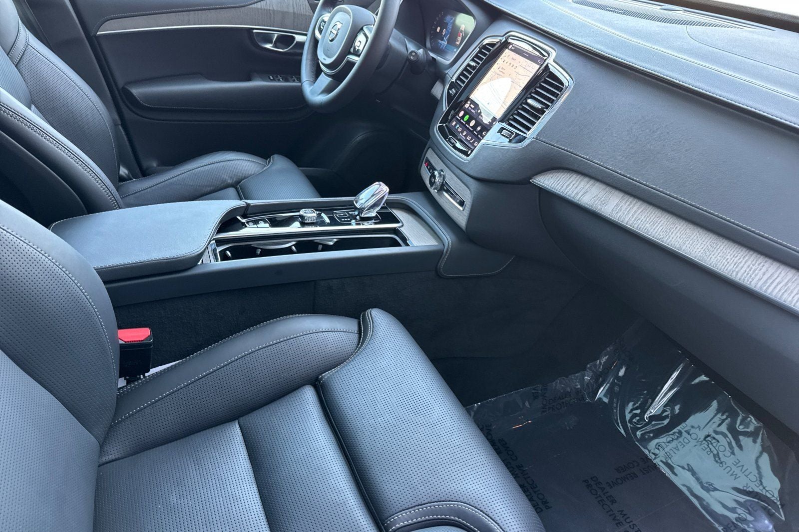 2025 Volvo XC90 Plug-In Hybrid T8 Ultra 7 Passenger