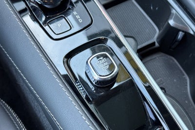 2025 Volvo XC90 Plug-In Hybrid T8 Ultra 7 Passenger