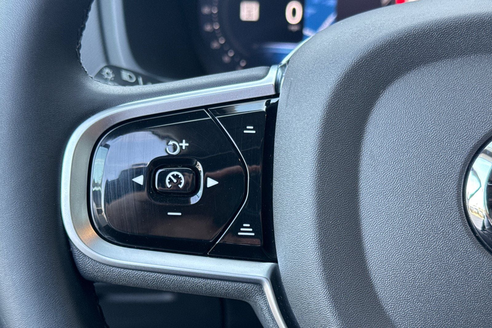 2025 Volvo XC90 Plug-In Hybrid T8 Ultra 7 Passenger