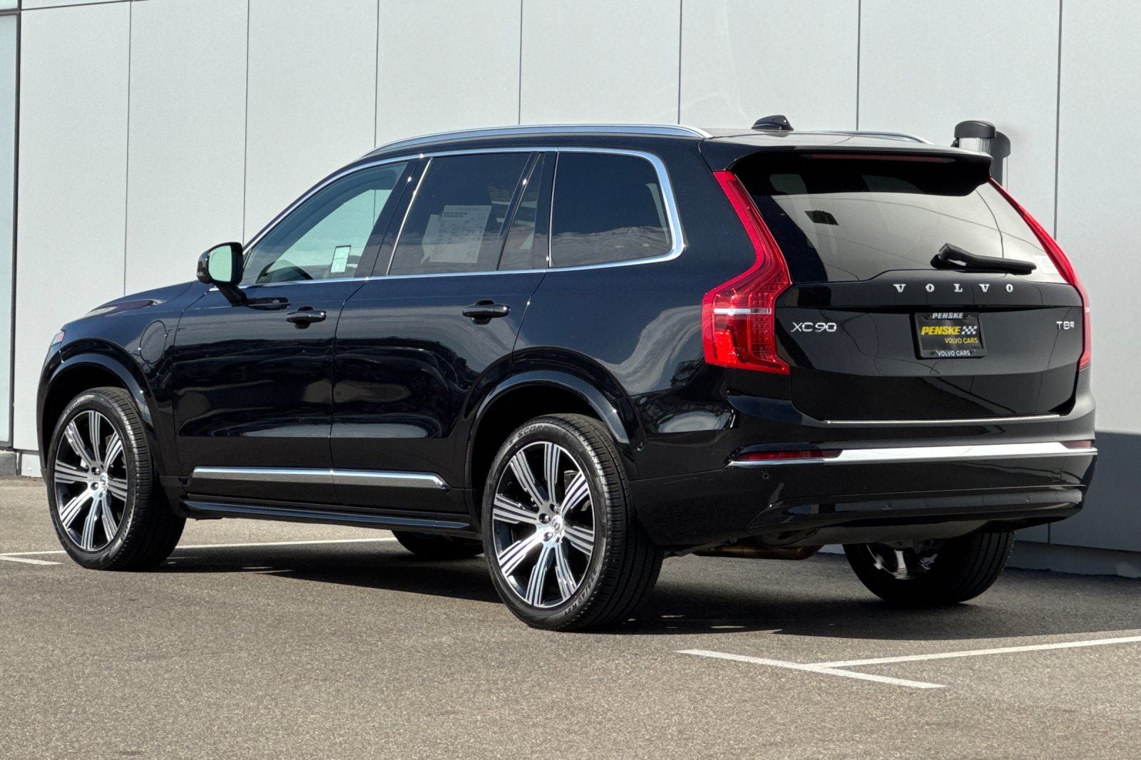 2025 Volvo XC90 Plug-In Hybrid T8 Ultra 7 Passenger