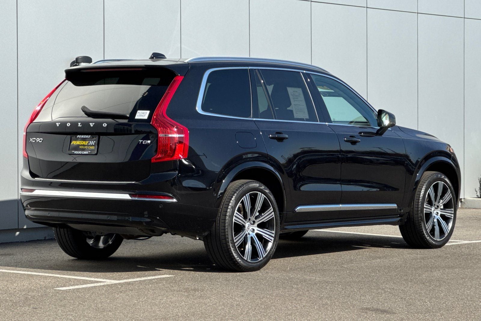 2025 Volvo XC90 Plug-In Hybrid T8 Ultra 7 Passenger