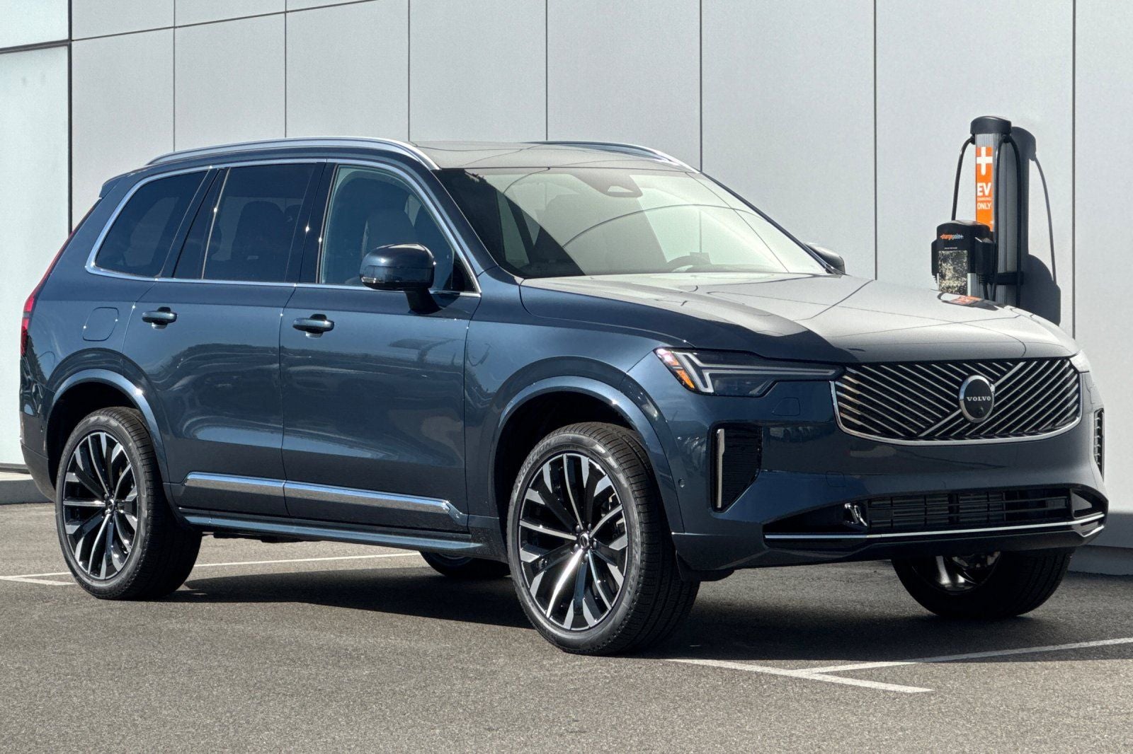 2026 Volvo XC90 Plug-In Hybrid T8 Ultra 7 Passenger