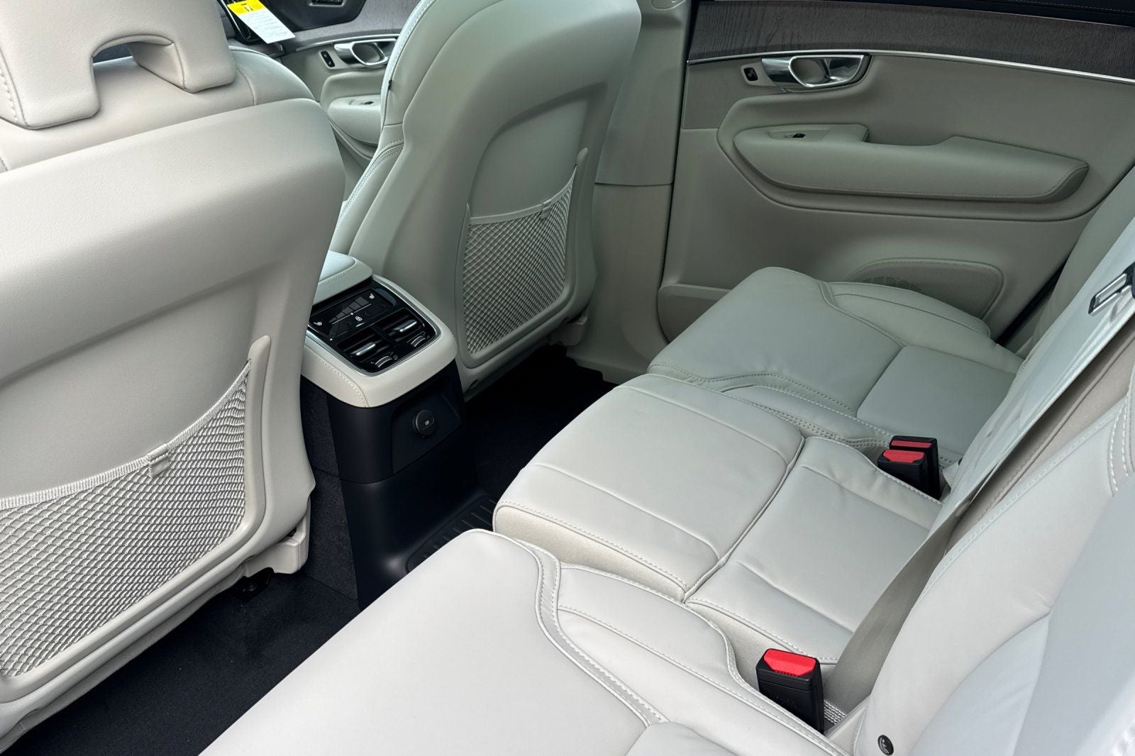 2026 Volvo XC90 Plug-In Hybrid T8 Ultra 7 Passenger