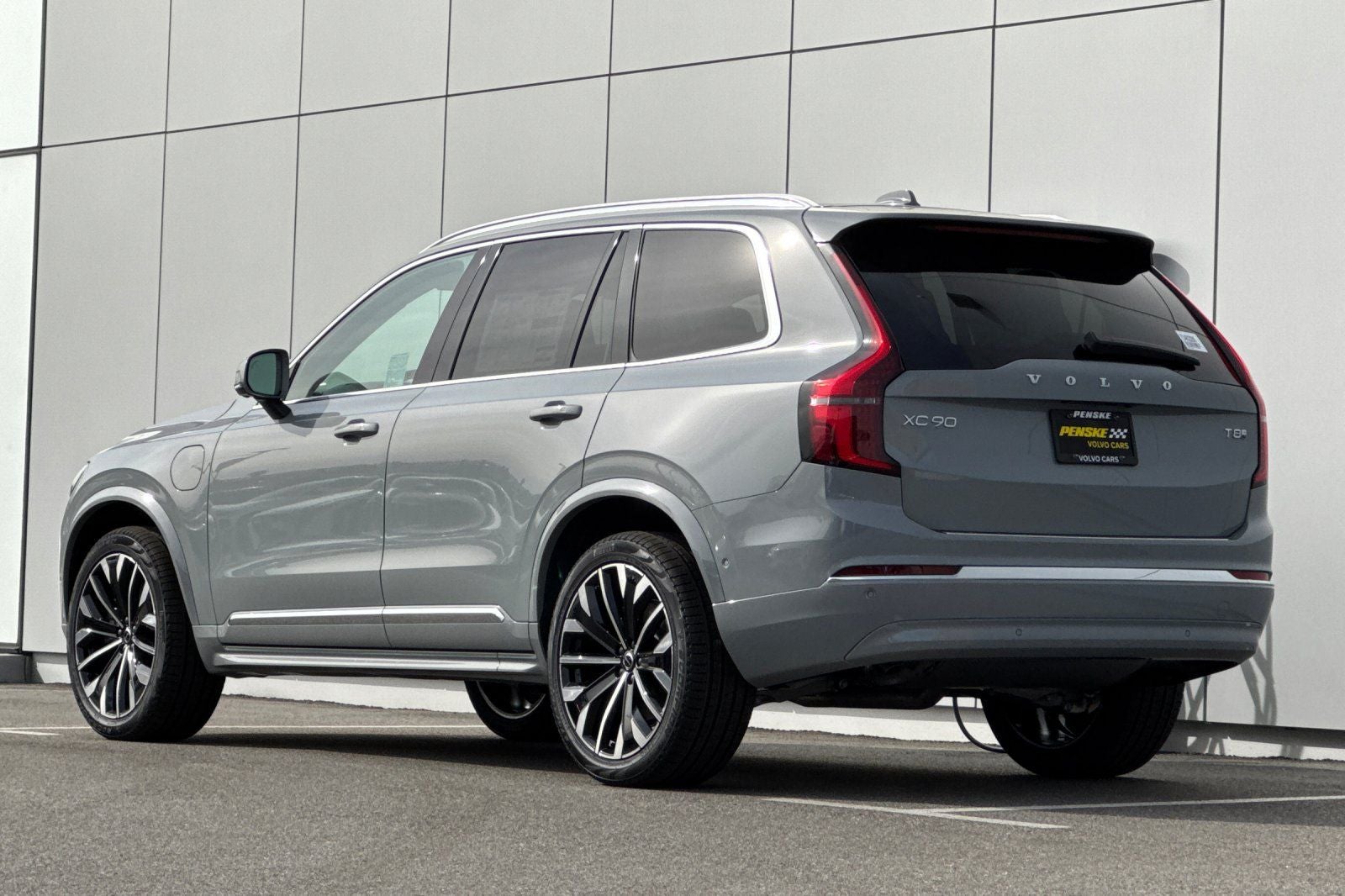 2026 Volvo XC90 Plug-In Hybrid T8 Ultra 7 Passenger