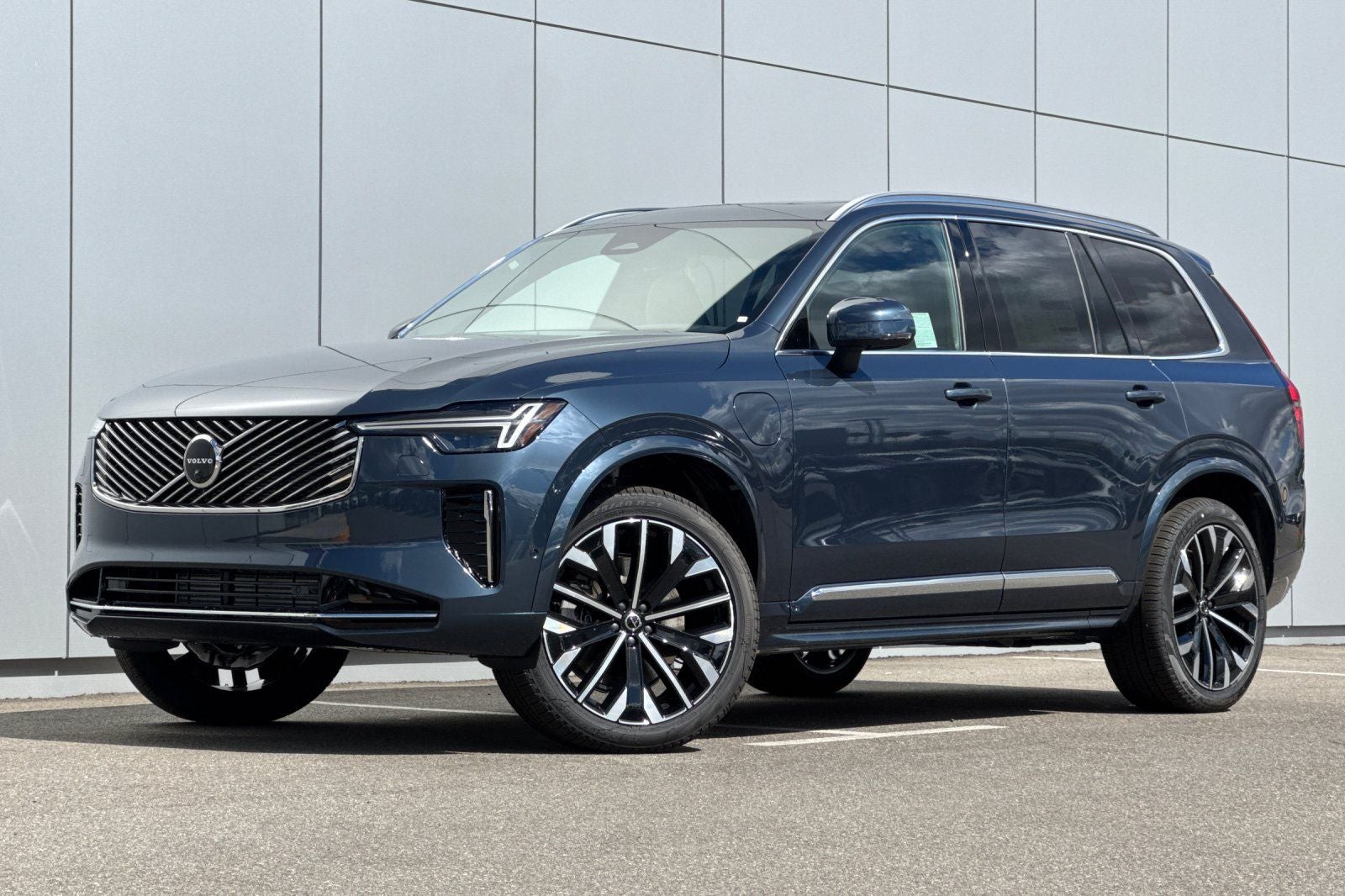2026 Volvo XC90 Plug-In Hybrid T8 Ultra 7 Passenger