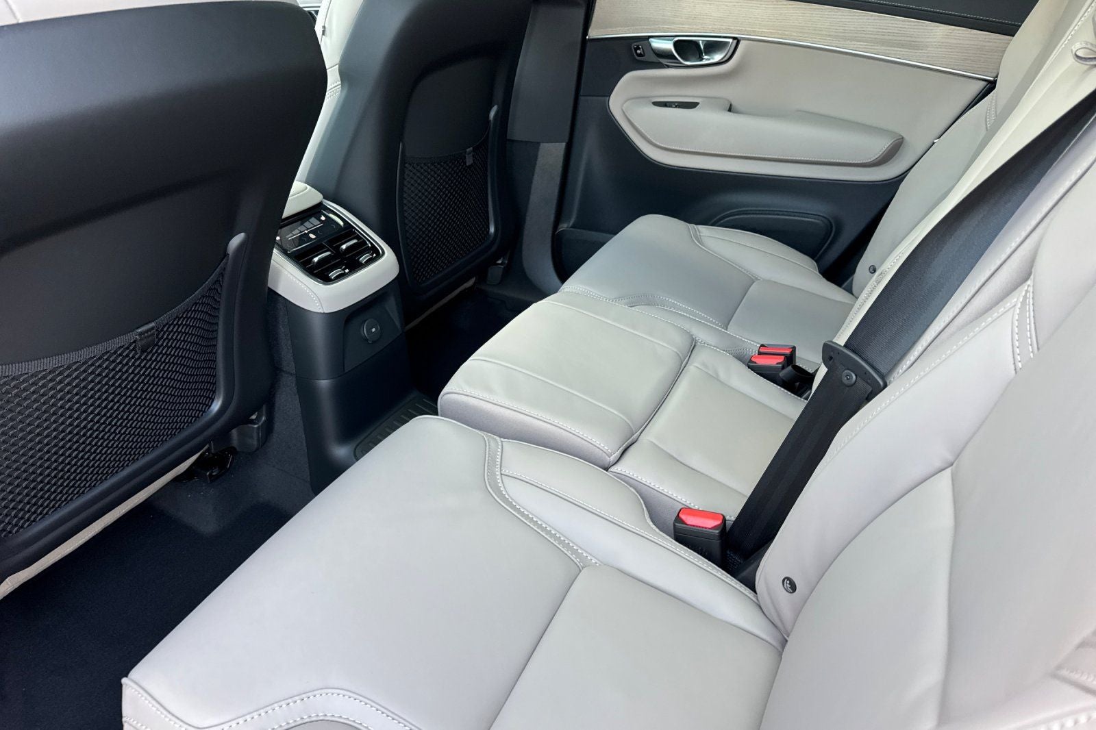 2026 Volvo XC90 Plug-In Hybrid T8 Ultra 7 Passenger