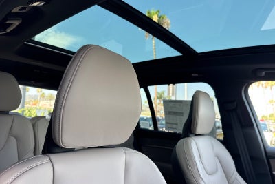 2026 Volvo XC90 Plug-In Hybrid T8 Ultra 7 Passenger