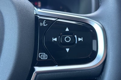 2025 Volvo XC90 Plug-In Hybrid T8 Core 7 Passenger