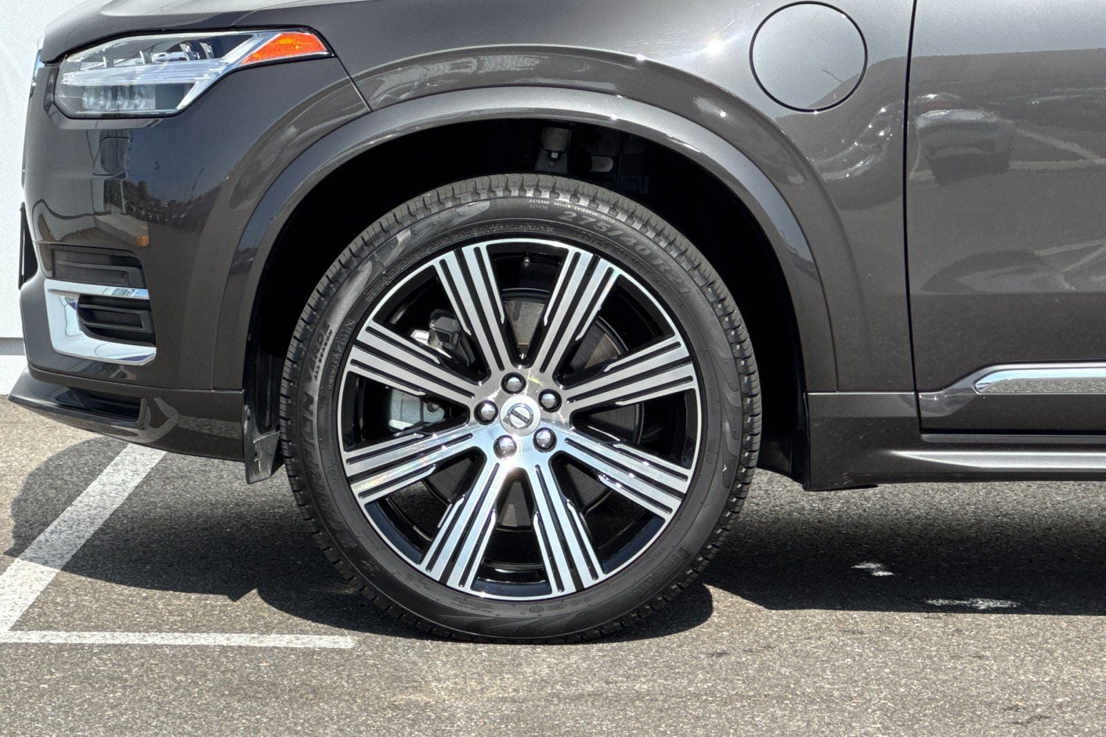 2025 Volvo XC90 Plug-In Hybrid T8 Core 7 Passenger
