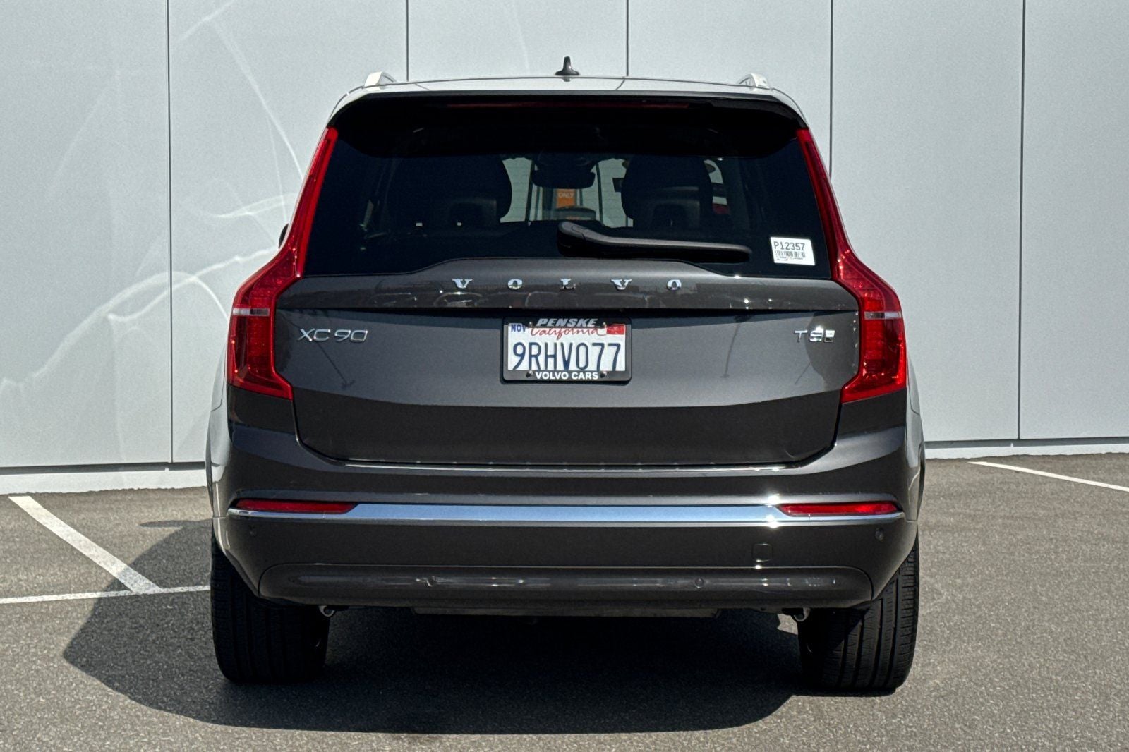 2025 Volvo XC90 Plug-In Hybrid T8 Core 7 Passenger