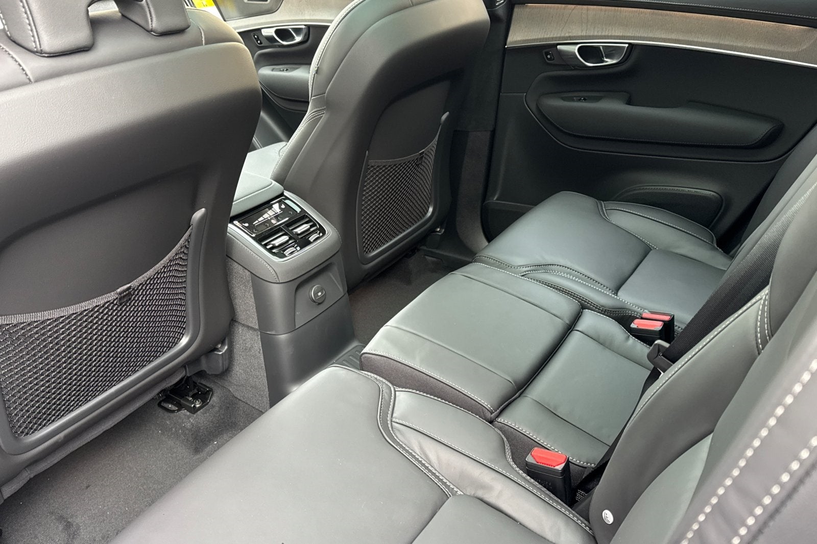 2026 Volvo XC90 Plug-In Hybrid T8 Ultra