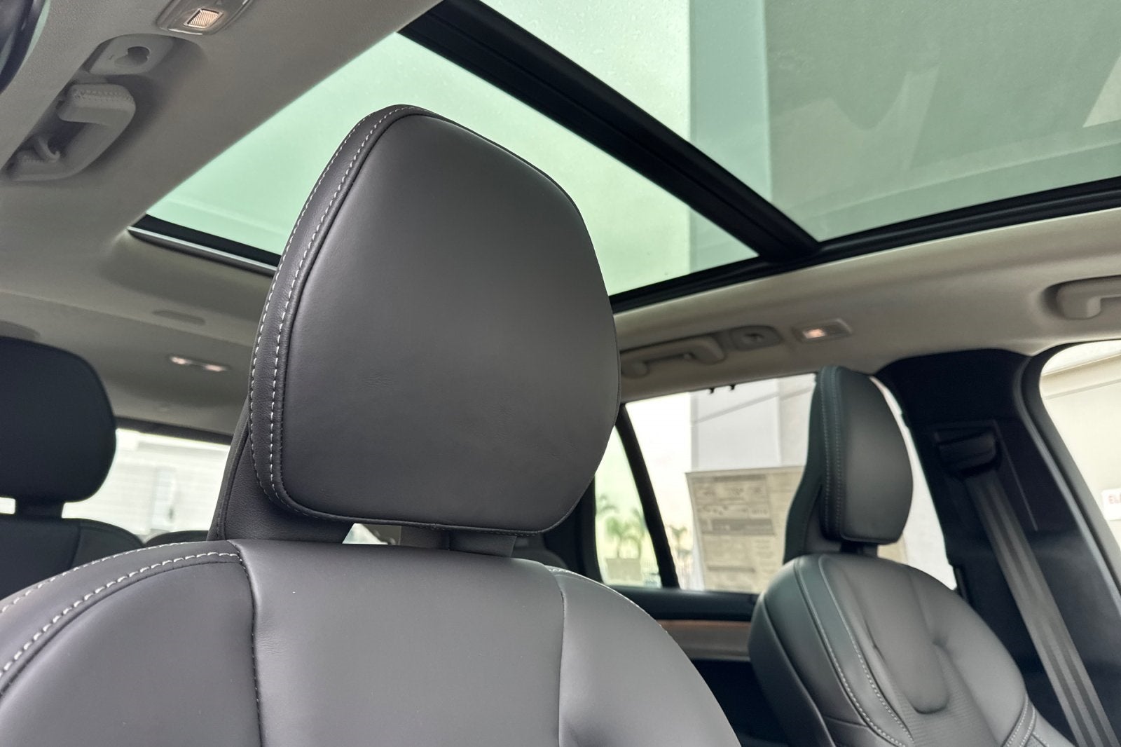 2026 Volvo XC90 Plug-In Hybrid T8 Ultra