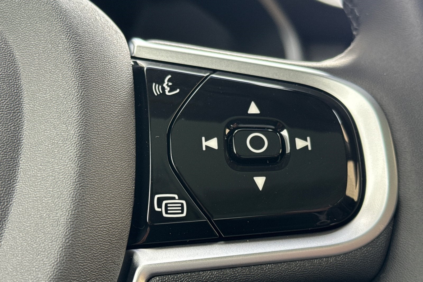 2026 Volvo XC90 Plug-In Hybrid T8 Ultra