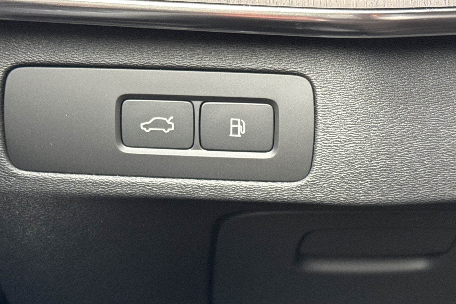 2026 Volvo XC90 Plug-In Hybrid T8 Ultra