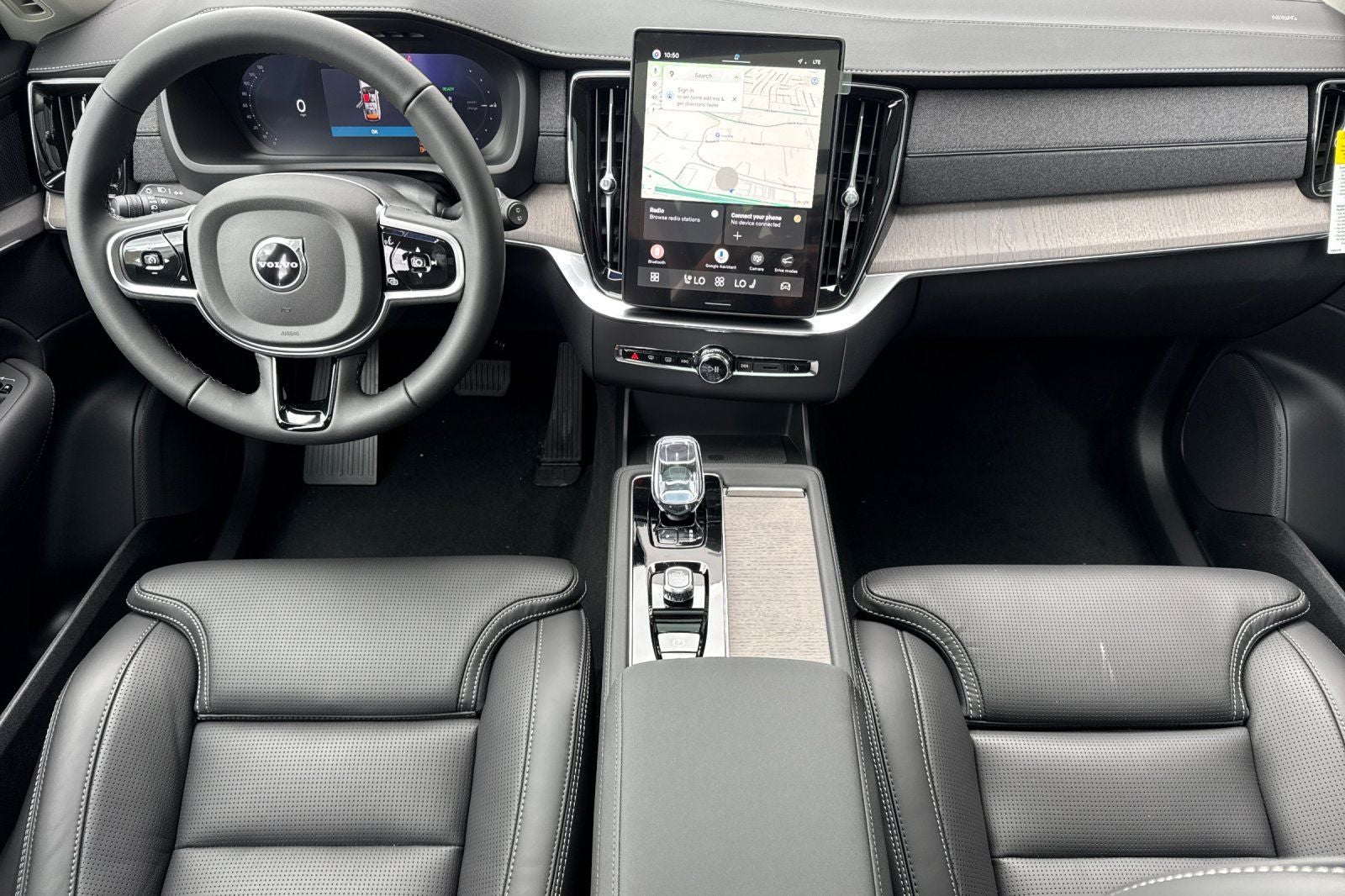 2026 Volvo XC90 Plug-In Hybrid T8 Ultra