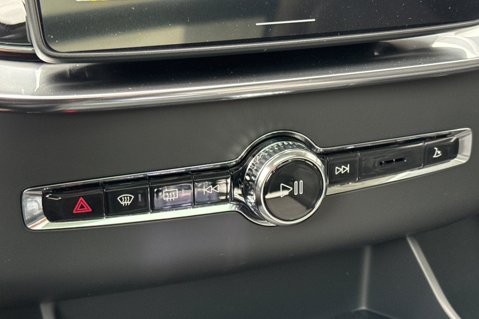 2026 Volvo XC90 Plug-In Hybrid T8 Ultra