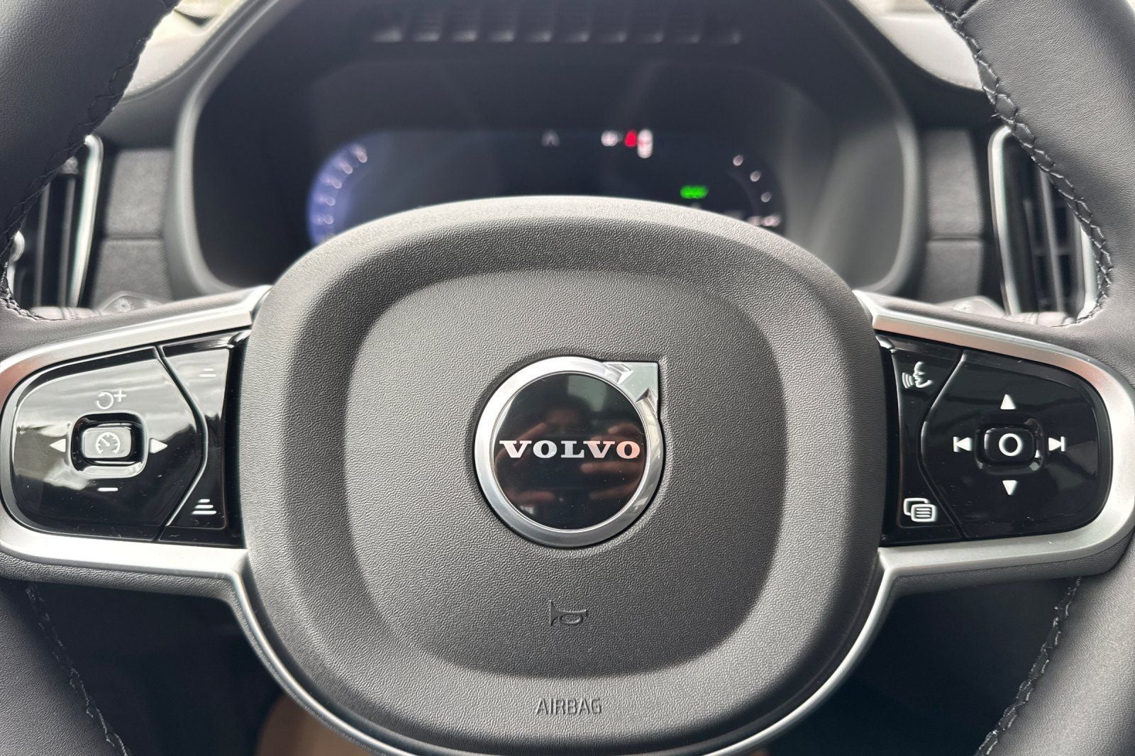 2026 Volvo XC90 Plug-In Hybrid T8 Ultra