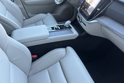 2026 Volvo XC90 Plug-In Hybrid T8 Ultra