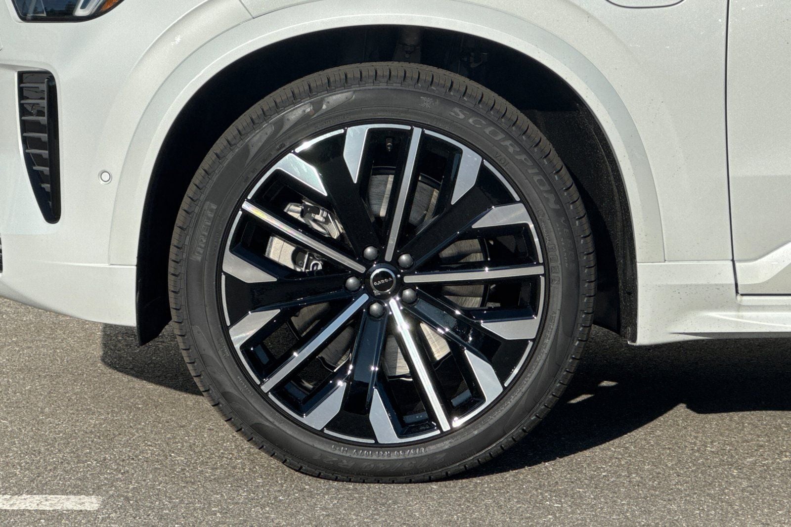 2026 Volvo XC90 Plug-In Hybrid T8 Ultra