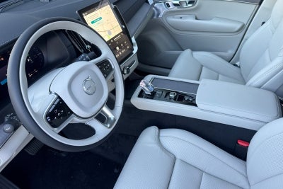 2026 Volvo XC90 Plug-In Hybrid T8 Ultra