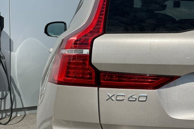 2025 Volvo XC60 Plug-In Hybrid T8 Plus