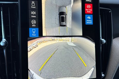 2026 Volvo XC60 Plug-In Hybrid T8 Plus