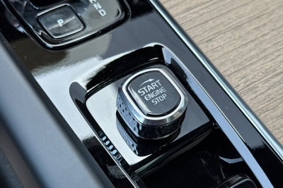 2026 Volvo XC60 Plug-In Hybrid T8 Plus