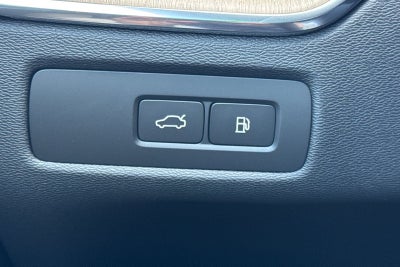 2026 Volvo XC60 Plug-In Hybrid T8 Plus