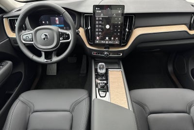 2026 Volvo XC60 Plug-In Hybrid T8 Plus
