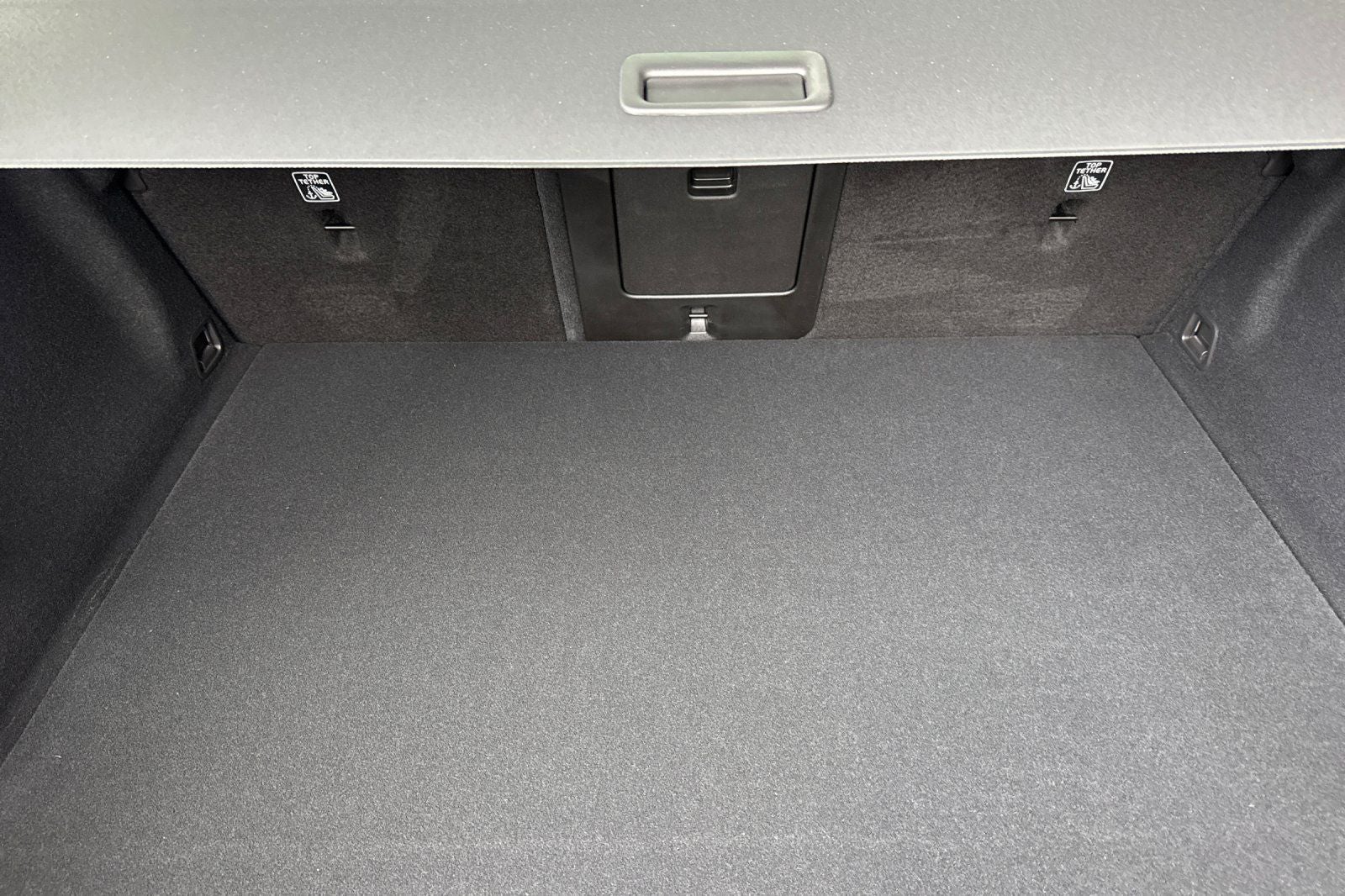 2026 Volvo XC60 Plug-In Hybrid T8 Plus