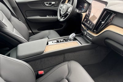 2026 Volvo XC60 Plug-In Hybrid T8 Plus