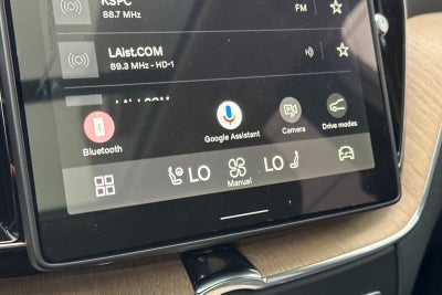2026 Volvo XC60 Plug-In Hybrid T8 Plus