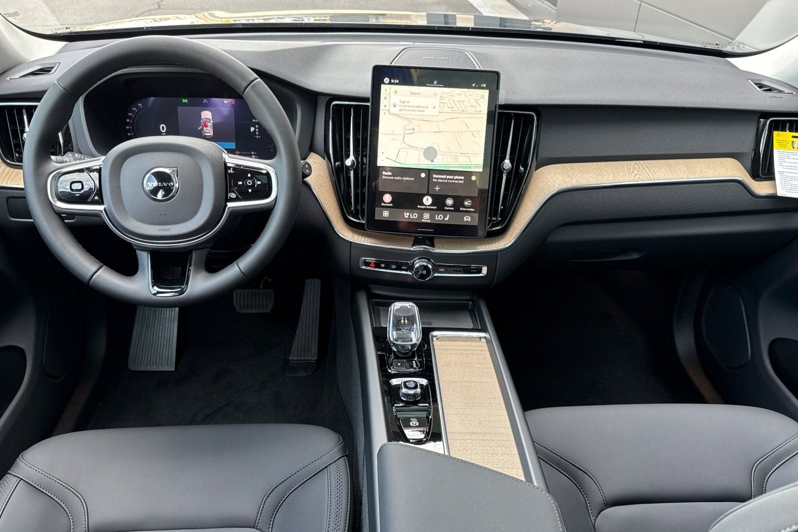 2026 Volvo XC60 Plug-In Hybrid T8 Plus