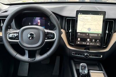 2026 Volvo XC60 Plug-In Hybrid T8 Plus
