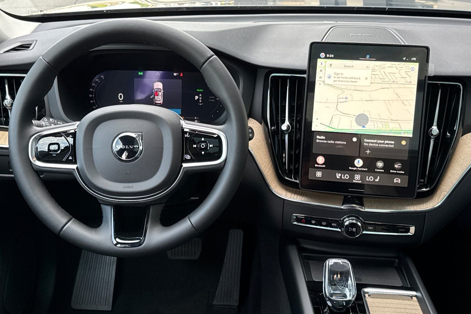 2026 Volvo XC60 Plug-In Hybrid T8 Plus